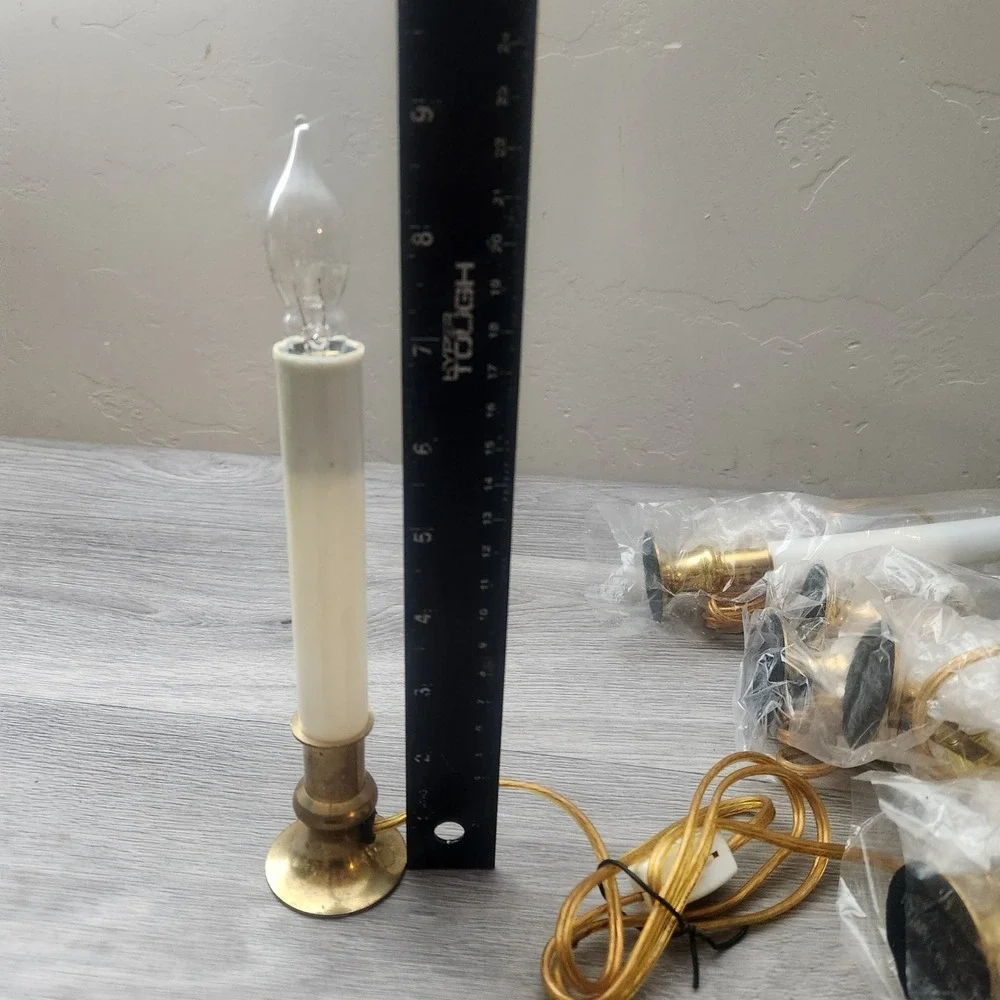 Vintage Lillian Vernon Electric Candle Lamp Set 6‎ Brass Base Christmas 882L00